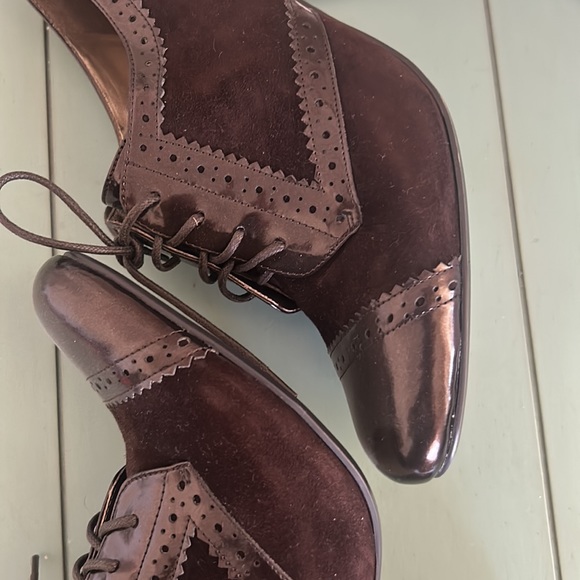 Vintage Stunning Enzo Angiolini Aeemelle Brown Laced Oxford Block Heels Size 8M - Picture 9 of 15